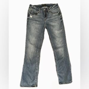 Silver Jeans Co. Suki Mid Rise Slim Bootcut Jeans.